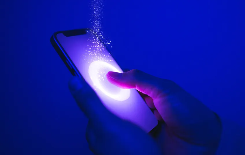 Eery thumb on a phone screen